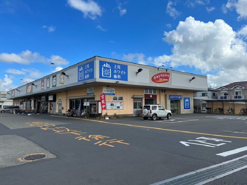 お車でお越しの方