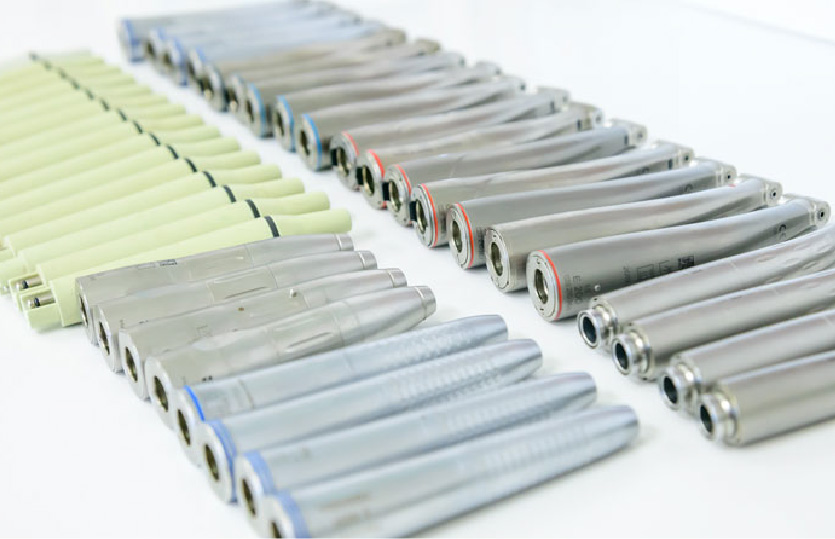 歯を削る機械もすべて消毒・滅菌